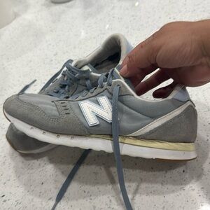 New Balance NB 311 Blue and White Womens Sneakers.  Sz 8